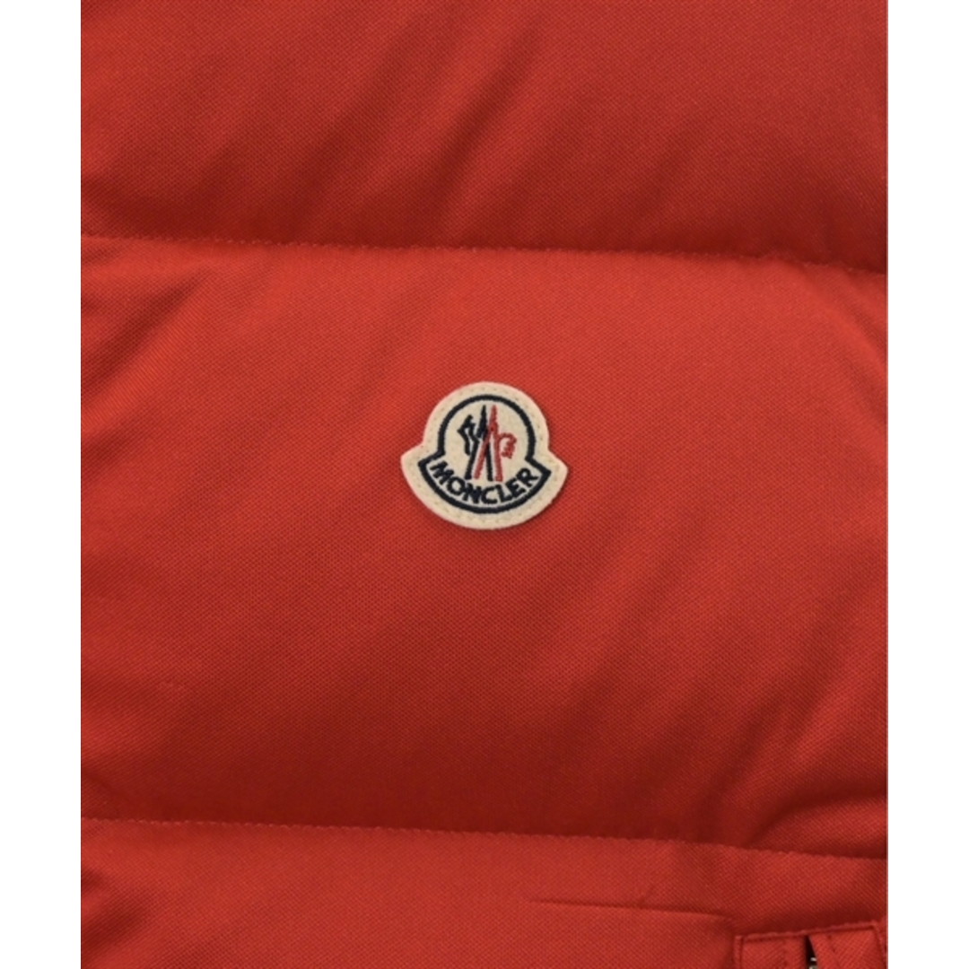 MONCLER(モンクレール)のMONCLER モンクレール ダウンジャケット/ダウンベスト 3(L位) 赤 【古着】【中古】 メンズのジャケット/アウター(ダウンジャケット)の商品写真