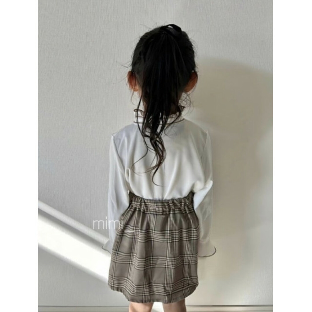 ハート リボンシャツ チェックスカートセット 120 キッズ フォーマル 人気  キッズ/ベビー/マタニティのキッズ服女の子用(90cm~)(ドレス/フォーマル)の商品写真