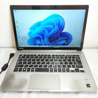 トウシバ(東芝)の【訳あり品】東芝 V832H/Win11/8GB/SSD256/i5/カメラ(ノートPC)