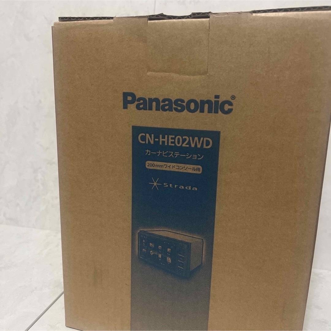 Panasonic(パナソニック)の新品　Panasonic CN-HE02WD  カーナビステーション 自動車/バイクの自動車(カーナビ/カーテレビ)の商品写真