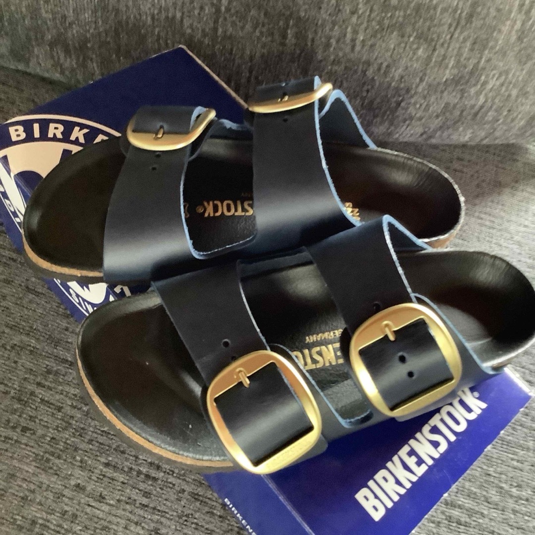BIRKENSTOCK(ビルケンシュトック)の新品　ビルケンシュトック  ビッグバックル　サンダル　35 レディースの靴/シューズ(サンダル)の商品写真