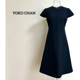 ヨーコチャン(YOKO CHAN)のYOKO CHANハーフスリーブフレアドレス ネイビー　紺　サイズ36(ひざ丈ワンピース)