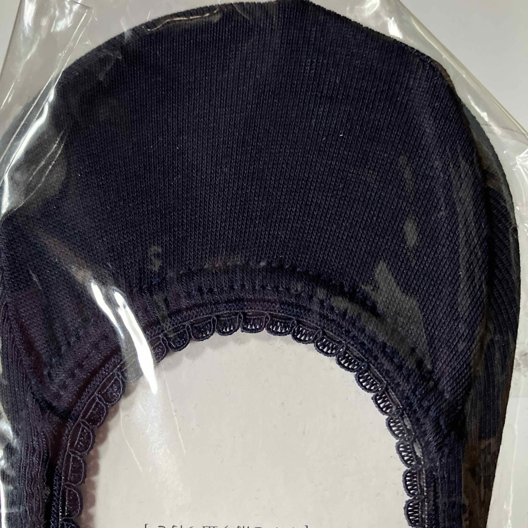新品未使用 極浅かかと滑り止め付き ひんやりクールタイプ ソックス 浅履き靴下 レディースのレッグウェア(ソックス)の商品写真