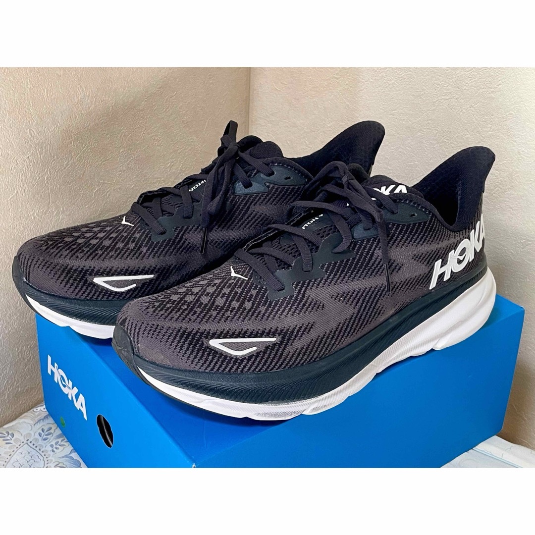 HOKA ONE ONE(ホカオネオネ)の美品 ホカオネオネ クリフトン9 CLIFTON9 28.0 US10 黒 スポーツ/アウトドアのランニング(シューズ)の商品写真