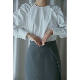 MEER. MINI RUFFLE BLOUSE(シャツ/ブラウス(長袖/七分))