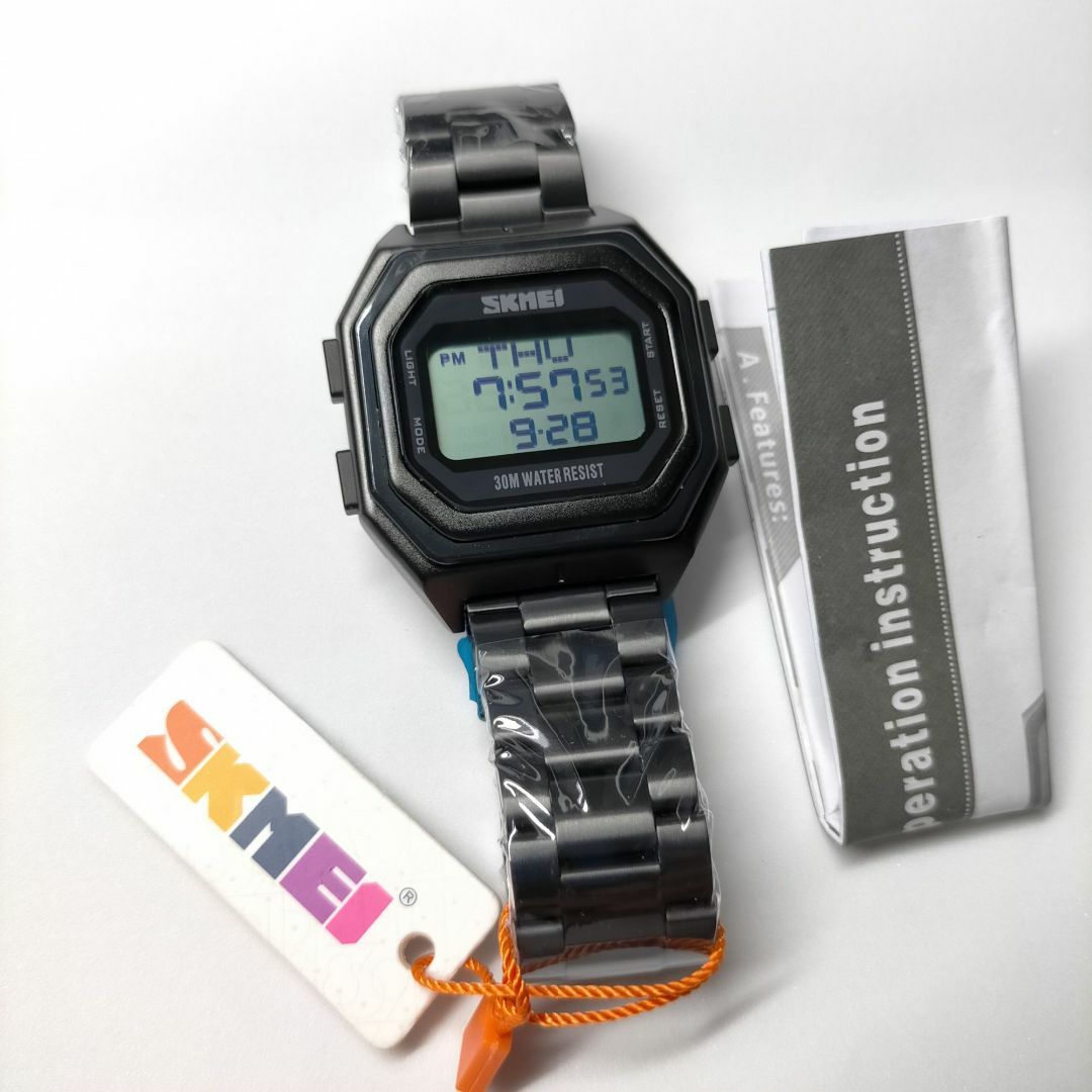 30m防水ウォッチ デジタル腕時計ステンレスデュアルタイムスクエアブラック黒WA メンズの時計(腕時計(デジタル))の商品写真