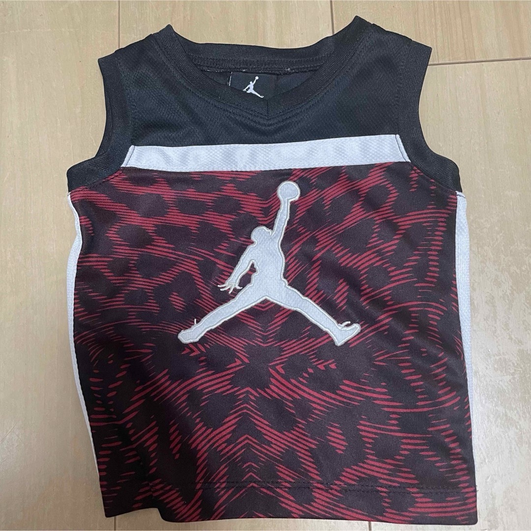 Jordan Brand（NIKE）(ジョーダン)のジョーダン　セットアップ　75〜80 キッズ/ベビー/マタニティのベビー服(~85cm)(Ｔシャツ)の商品写真