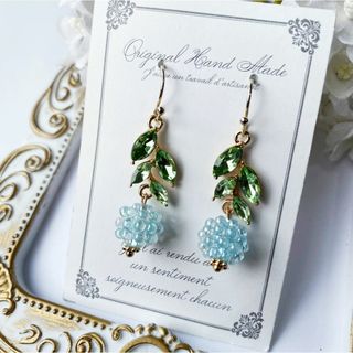 紫陽花・雨を愛する花ピアス2(ピアス)