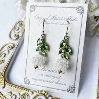 紫陽花・雨を愛する花ピアス4(ピアス)