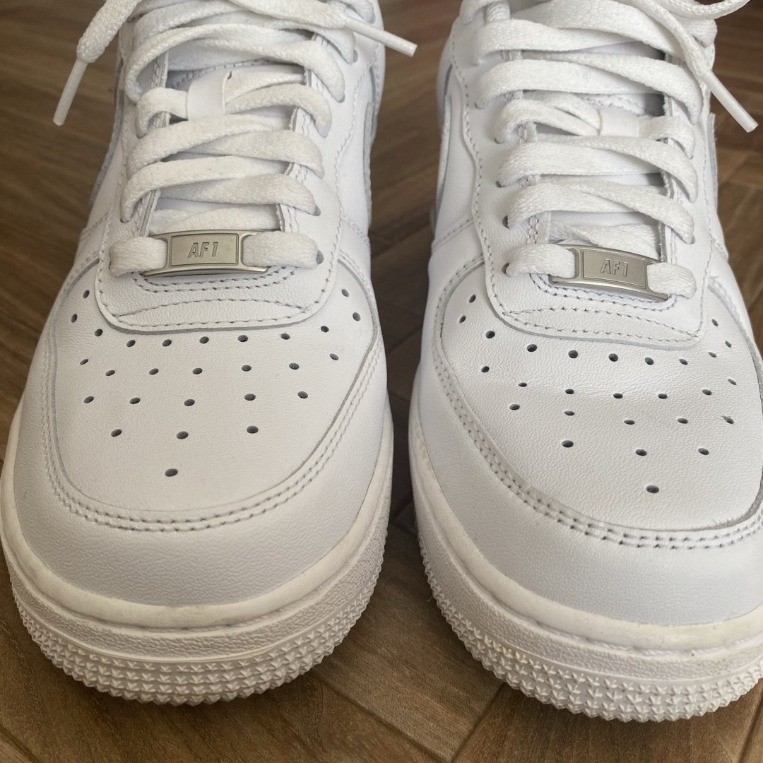 NIKE(ナイキ)のAF1  24.5 レディースの靴/シューズ(スニーカー)の商品写真