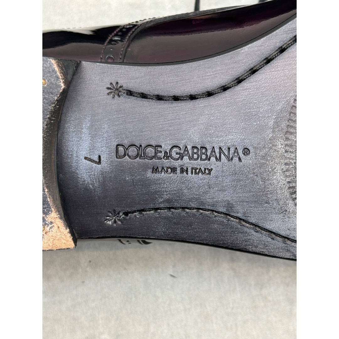 DOLCE&GABBANA(ドルチェアンドガッバーナ)のドルチェ&ガッバーナ エナメルシューズ パープル 7 Dolce&Gabbana メンズの靴/シューズ(ドレス/ビジネス)の商品写真