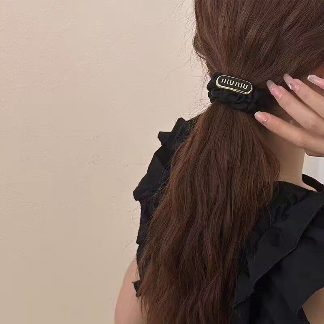 激安　シュシュ　ヘアゴム  髪飾り　髪留め　ヘアアクセサリー レディースのヘアアクセサリー(ヘアゴム/シュシュ)の商品写真