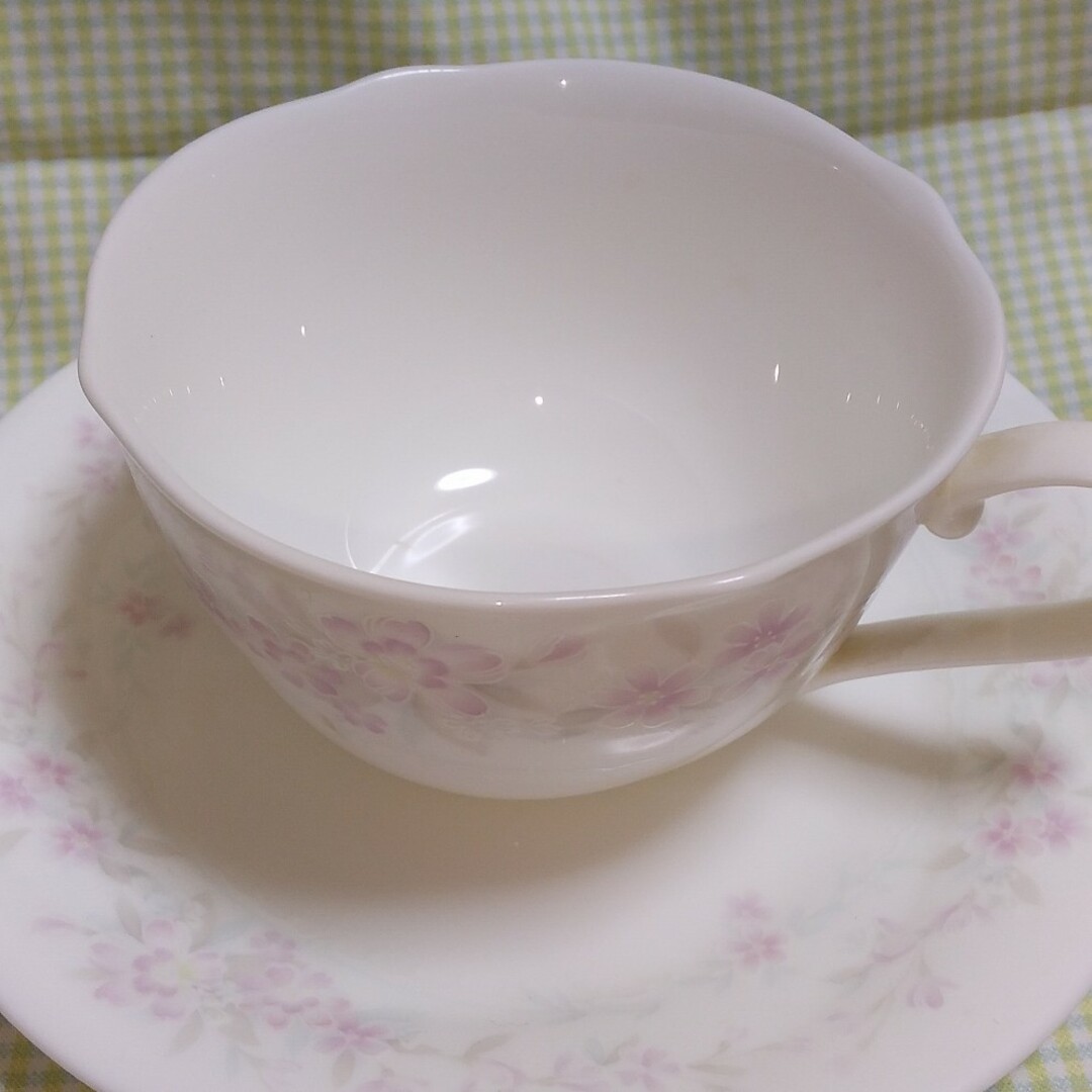 Noritake(ノリタケ)のNoritake　カップ＆ソーサー インテリア/住まい/日用品のキッチン/食器(グラス/カップ)の商品写真