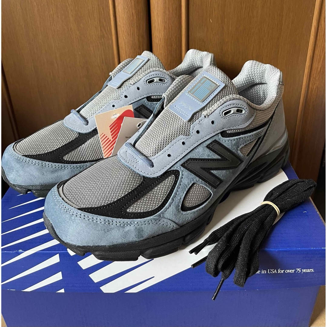 New Balance(ニューバランス)のNew Balance 990V4 Arctic Grey 28.5 メンズの靴/シューズ(スニーカー)の商品写真