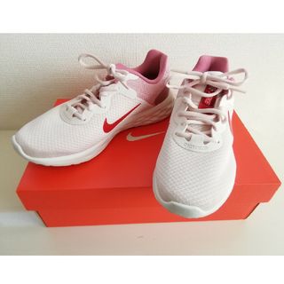 ナイキ(NIKE)のNIKE　レディースシューズ　ピンク　24センチ(スニーカー)