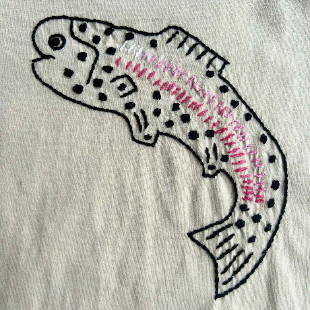 極美品 OAXACA 刺繍Tシャツ ハンドステッチ ハイチ製 メンズのトップス(Tシャツ/カットソー(半袖/袖なし))の商品写真