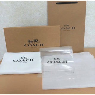コーチ(COACH)の【新品・美品】coach長財布用　ギフトBOX・ショップ袋　保存袋　4点セット等(ショップ袋)
