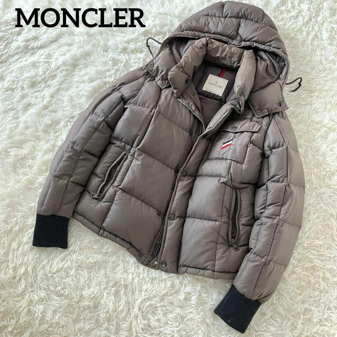 MONCLER(モンクレール)のモンクレール ダウンジャケット NIVELLE ニヴェル 1 グレージュ メンズのジャケット/アウター(ダウンジャケット)の商品写真