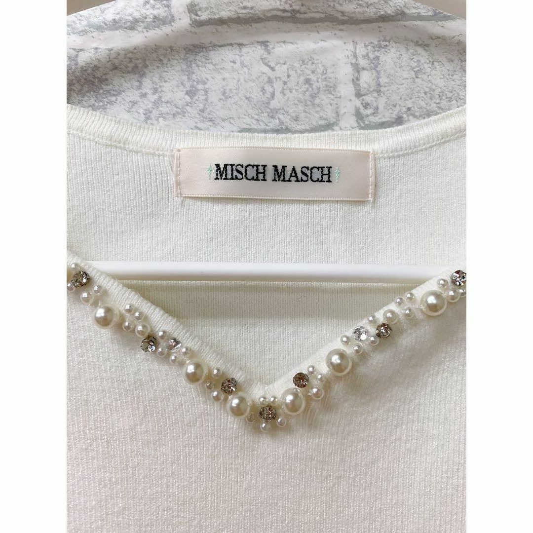 MISCH MASCH(ミッシュマッシュ)のMISCH MASCH ビシュー付き長袖ブラウス レディースのトップス(カットソー(長袖/七分))の商品写真