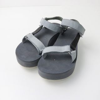 テバ(Teva)のテバ TEVA FLATFORM UNIVERSAL LEATHER X UNITED ARROWS フラットフォーム ユニバーサル レザー サンダル 24cm/グレー【2400013835602】(サンダル)