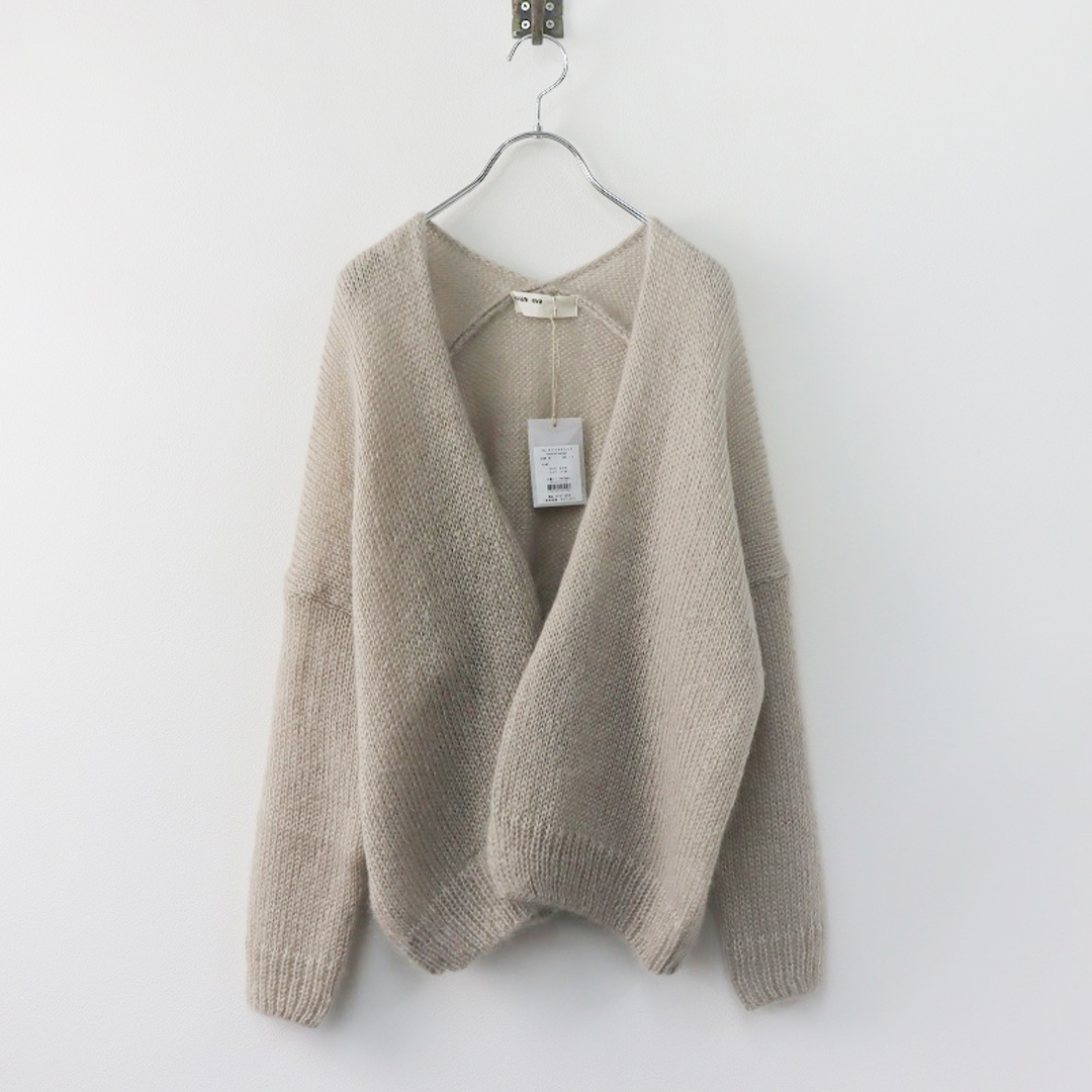 evam eva(エヴァムエヴァ)の未使用 定価2.7万 2023AW evam eva エヴァムエヴァ mohair silk cardigan モヘアシルクカーディガン M/ベージュ 【2400013842266】 レディースのトップス(カーディガン)の商品写真