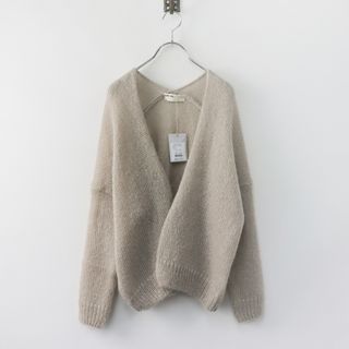 エヴァムエヴァ(evam eva)の未使用 定価2.7万 2023AW evam eva エヴァムエヴァ mohair silk cardigan モヘアシルクカーディガン M/ベージュ 【2400013842266】(カーディガン)