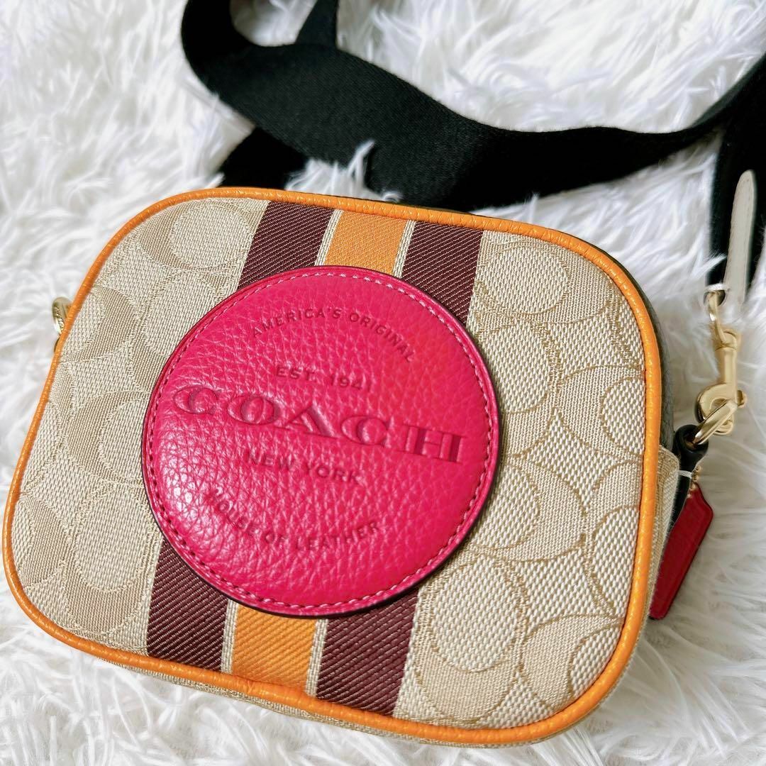 COACH(コーチ)の未使用級✨ コーチ レア ショルダーバッグ 2way デンプシー カメラバッグ レディースのバッグ(ショルダーバッグ)の商品写真