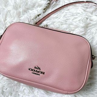 コーチ(COACH)のコーチ カメラバッグ ショルダーバッグ チェーン ピンク レザー シボ革(ショルダーバッグ)