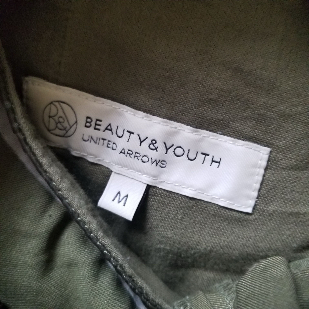 BEAUTY&YOUTH UNITED ARROWS(ビューティアンドユースユナイテッドアローズ)のビューティ&ユース　ストレッチテーパードパンツ　ウエストゴム　カーキ　M レディースのパンツ(カジュアルパンツ)の商品写真