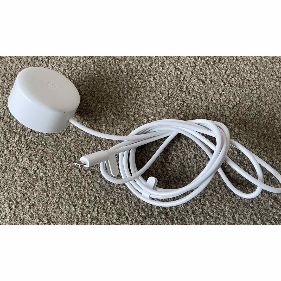 【美品】Google Home Mini 第1世代　 スマホ/家電/カメラのスマホアクセサリー(その他)の商品写真