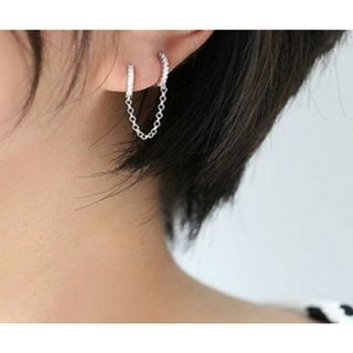 【大人気】ピアス　チェーンリング　ダイヤ　シンプル(ピアス)