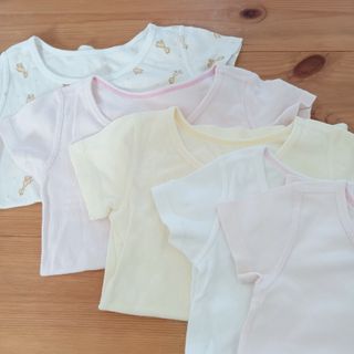 ユニクロ(UNIQLO)のUNIQLO半袖コットンインナー100★5枚組(下着)