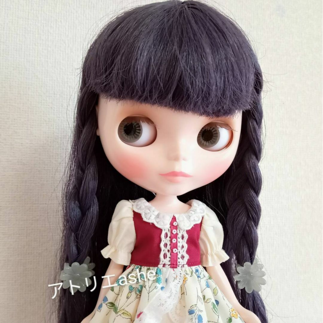 ハンドメイド「小鳥とお花 童話の世界ワンピース」ネオブライス・リカちゃんの服 ハンドメイドのぬいぐるみ/人形(人形)の商品写真