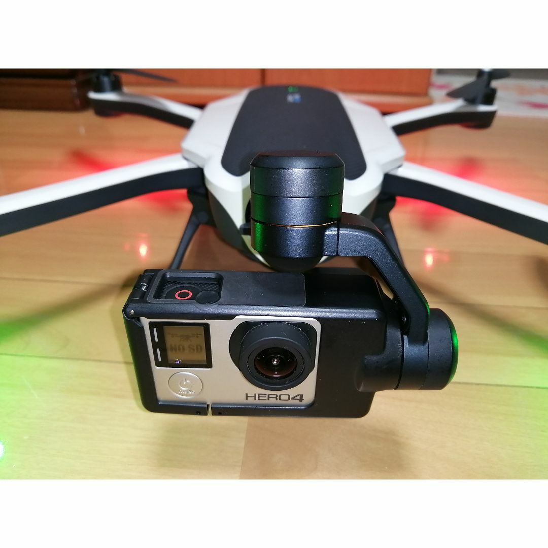 GoPro(ゴープロ)のGoPro KARMA　ドローン ( HERO4カメラ付き ) 完動品 エンタメ/ホビーのテーブルゲーム/ホビー(航空機)の商品写真