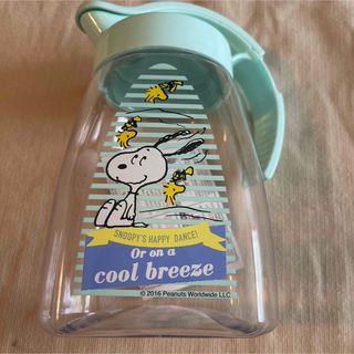 SNOOPY - 新品　SNOOPY　スヌーピー　冷水筒　ピッチャー　麦茶ボトル