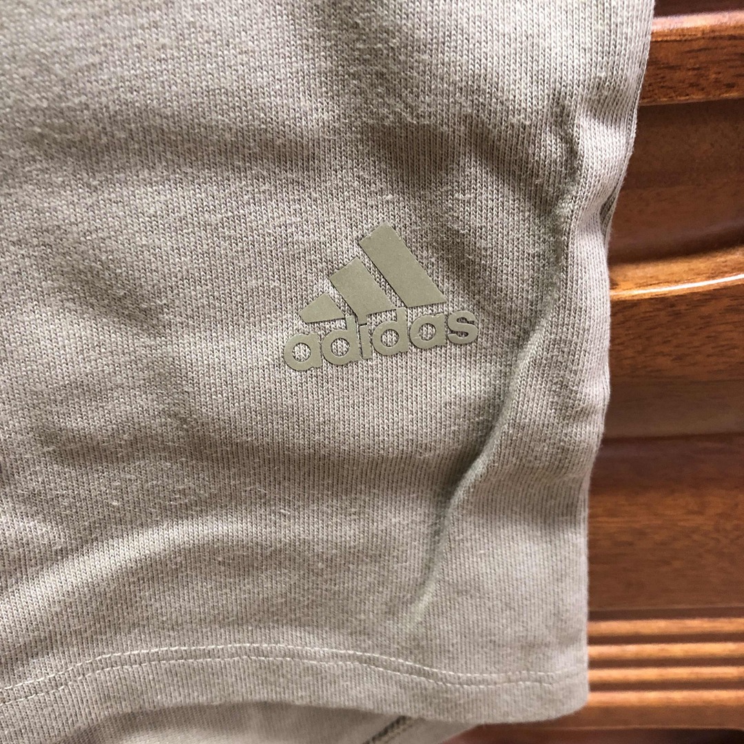 adidas(アディダス)のadidasワンピース レディースのワンピース(ロングワンピース/マキシワンピース)の商品写真