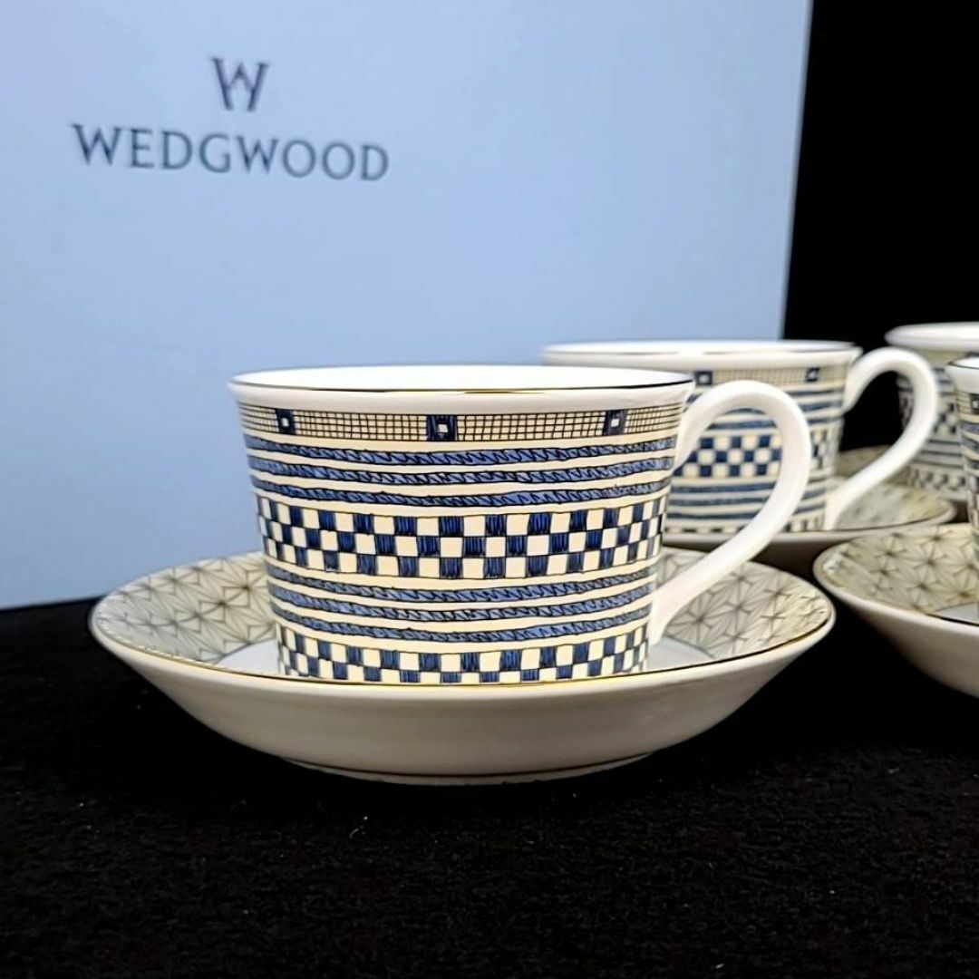 WEDGWOOD(ウェッジウッド)の☆未使用 ◆ ウェッジウッド　サムライ　カップ&ソーサー　5客　箱つき インテリア/住まい/日用品のキッチン/食器(グラス/カップ)の商品写真