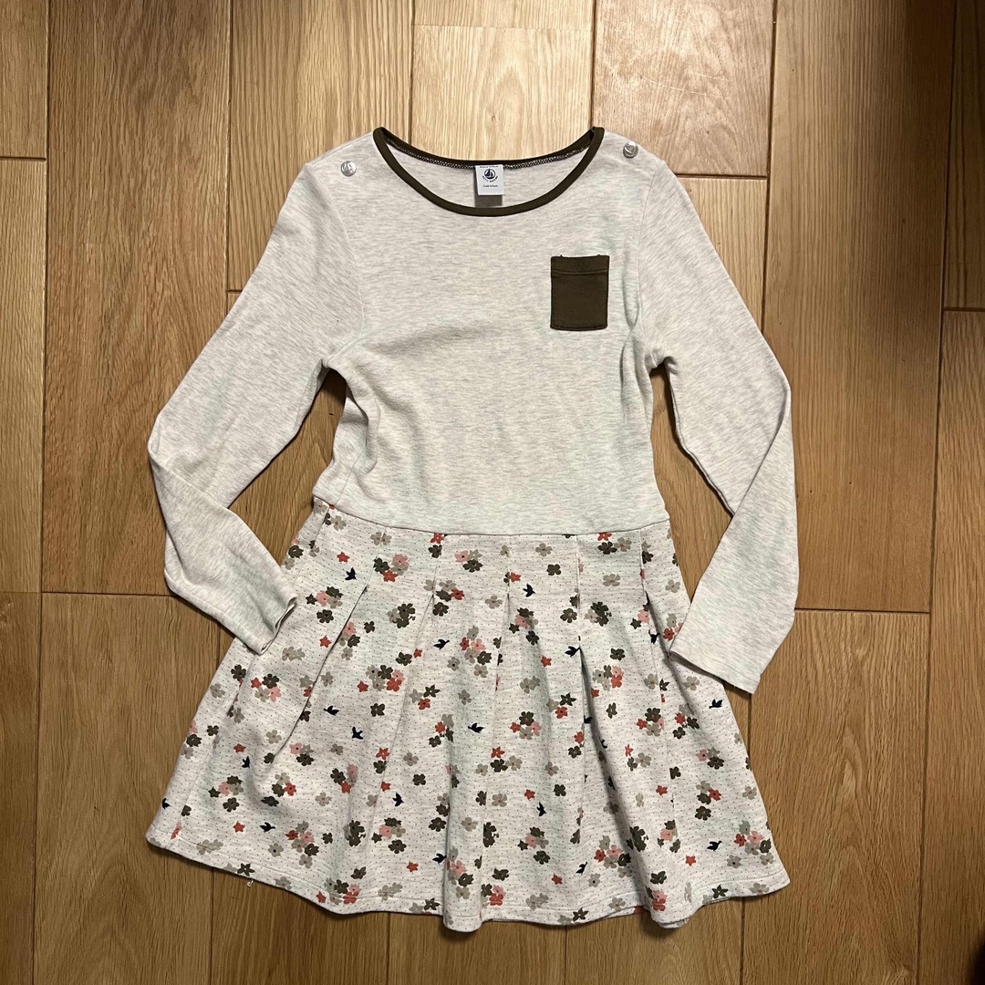 PETIT BATEAU(プチバトー)のpetit bateau ワンピース128cm キッズ/ベビー/マタニティのキッズ服女の子用(90cm~)(ワンピース)の商品写真