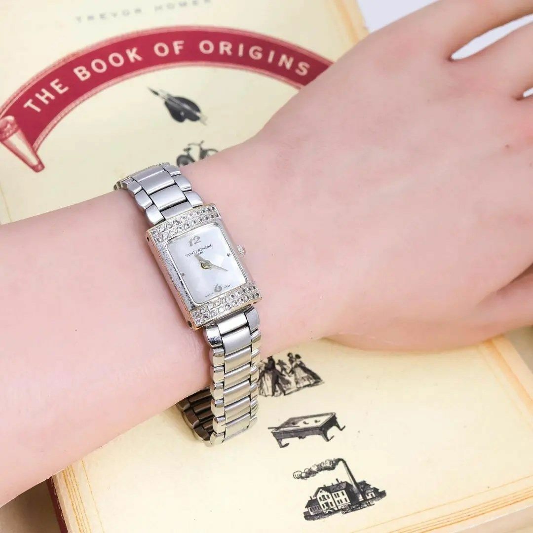 ◆稼働 SAINT HONORE 腕時計 ラインストーン 新品電池 レディースy レディースのファッション小物(腕時計)の商品写真