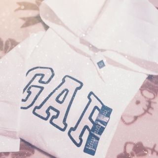 ギャップ(GAP)のGAP ホワイトパーカー(パーカー)