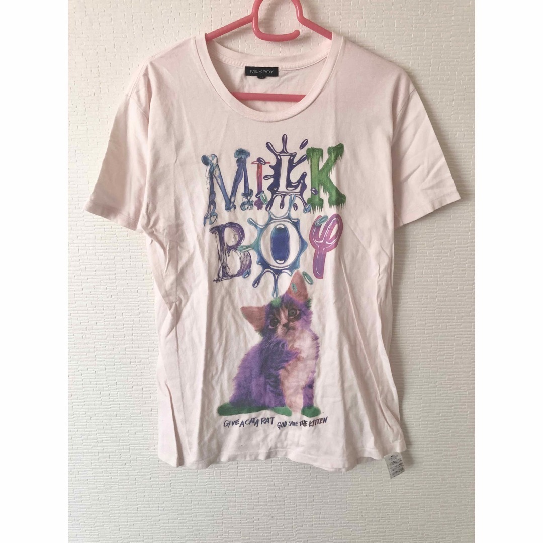 MILKBOY(ミルクボーイ)のmilkboy ミルクボーイ cat キャット 猫 ネコ Tシャツ ピンク レディースのトップス(Tシャツ(半袖/袖なし))の商品写真