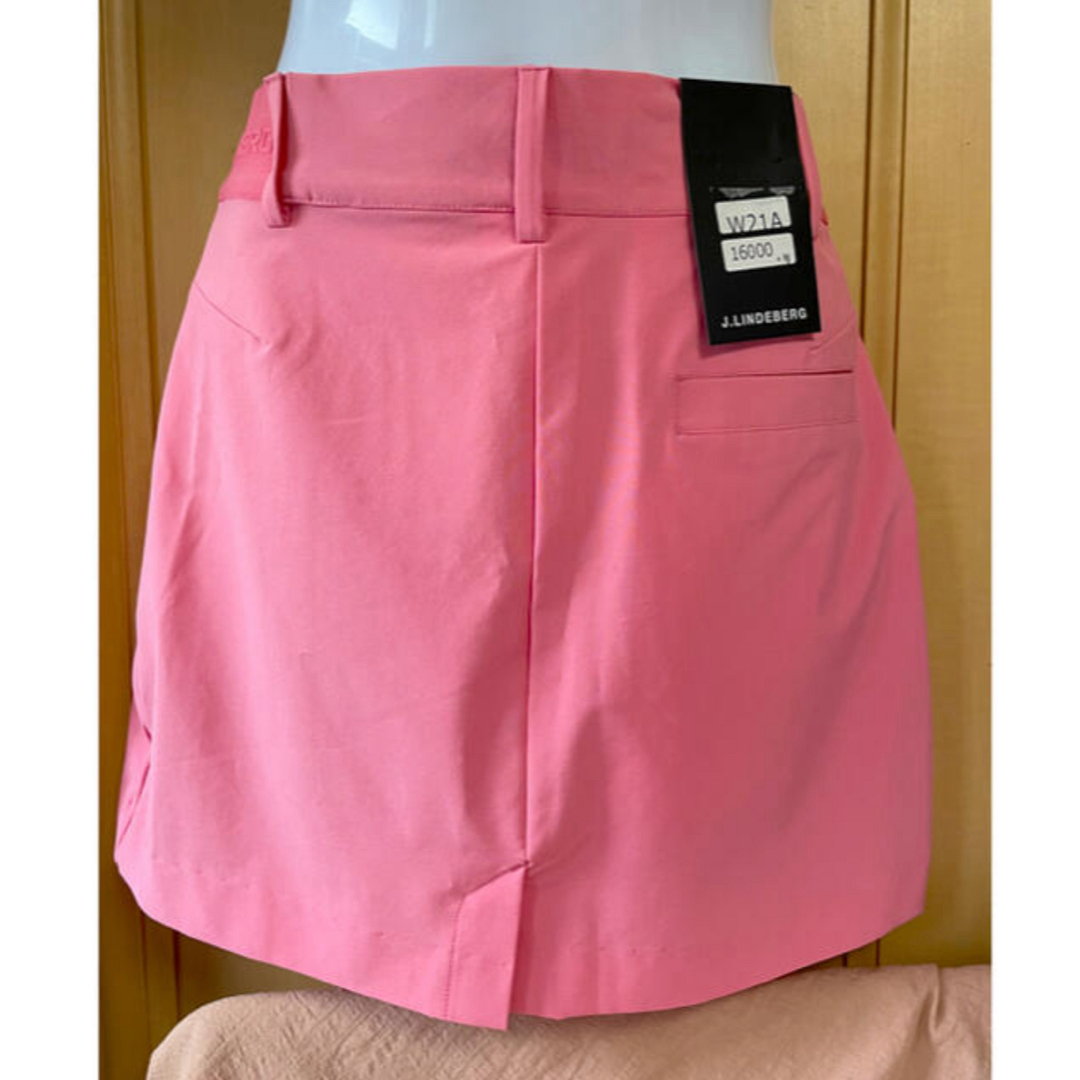 J.LINDEBERG(ジェイリンドバーグ)のリンドバーグ　レディースゴルフウェア　スカート　インナーパンツ付き　夏物ピンク スポーツ/アウトドアのゴルフ(ウエア)の商品写真