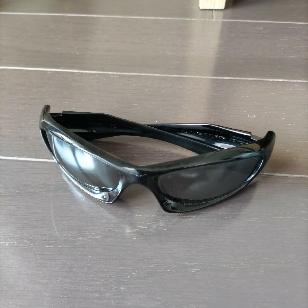 Oakley(オークリー)のモンスタードッグ　黒　オークリー　偏光レンズ メンズのファッション小物(サングラス/メガネ)の商品写真