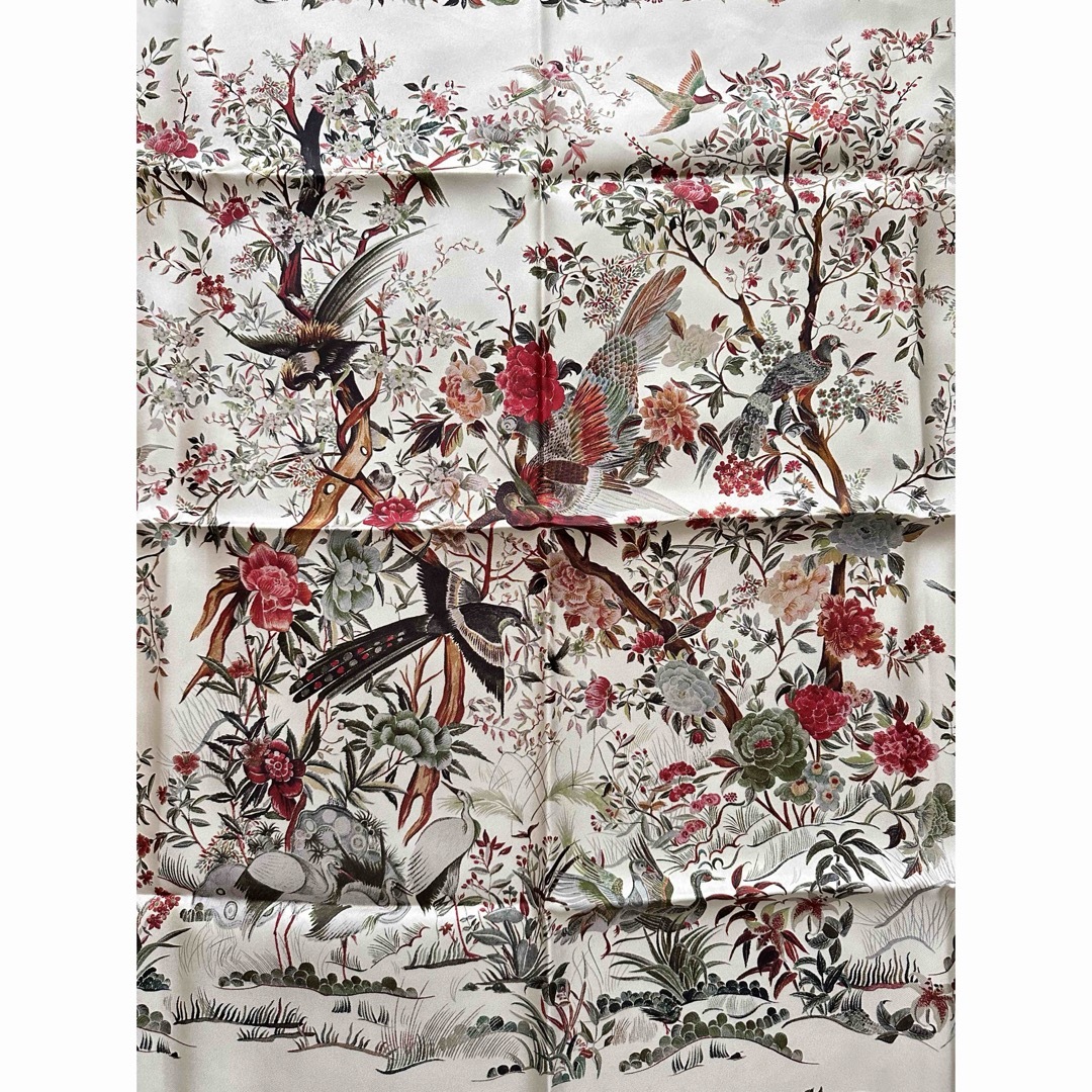 Christian Dior - Dior ディオール 90 スクエアスカーフ 新品未 Christian Dior - Dior ディオール 90 スクエアスカーフ 新品未