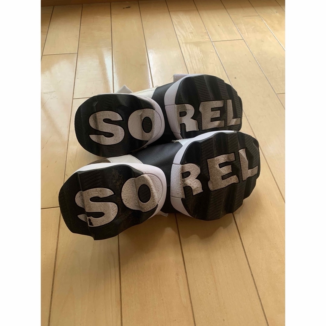 SOREL(ソレル)のSOREL キネルティックインパクトサンダル　白 レディースの靴/シューズ(サンダル)の商品写真