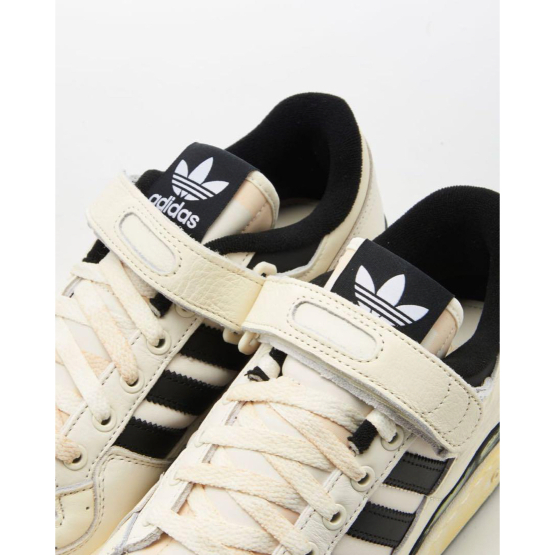 adidas(アディダス)のアディダス フォーラム84 ロー AEC フットウェア 白黒 28.5 メンズの靴/シューズ(スニーカー)の商品写真