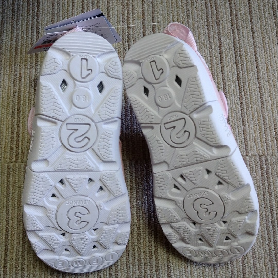 IFME(イフミー)の新品　イフミー　サンダル　18.0cm キッズ/ベビー/マタニティのキッズ靴/シューズ(15cm~)(サンダル)の商品写真