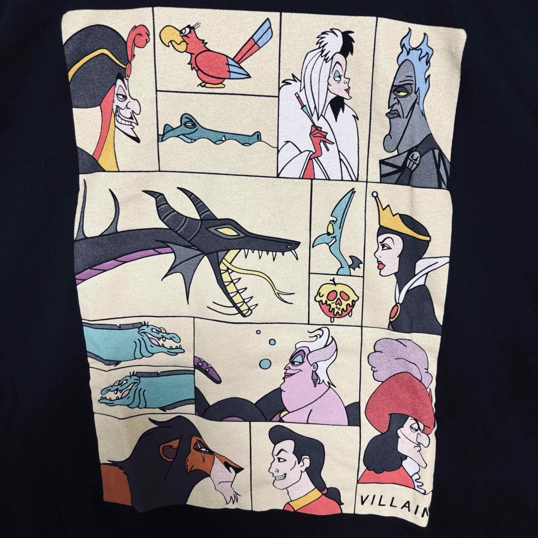 Disney(ディズニー)の【入手困難】ディズニー　villains ヴィランズ　Tシャツ　Lサイズ　悪役 メンズのトップス(Tシャツ/カットソー(半袖/袖なし))の商品写真