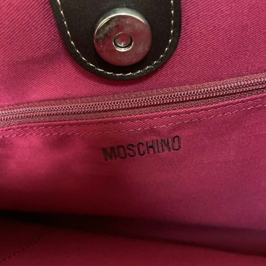 MOSCHINO(モスキーノ)のMOSCHINOモスキーノ ツイード　レザー　キルティング　刺繍　レッド レディースのバッグ(トートバッグ)の商品写真