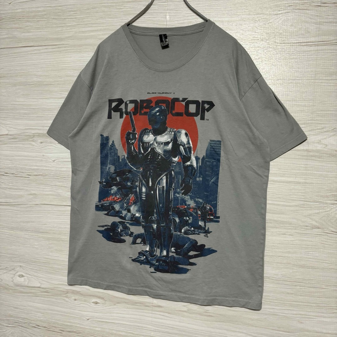 TV&MOVIE(ティービーアンドムービー)の【入手困難】ROBOCOP ロボコップ　Tシャツ　Lサイズ　海外輸入　一点物 メンズのトップス(Tシャツ/カットソー(半袖/袖なし))の商品写真